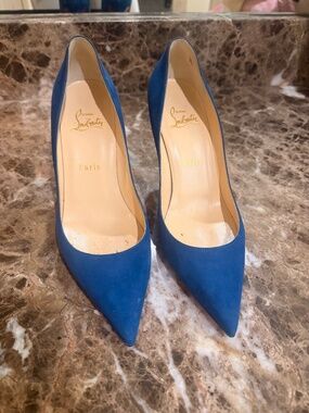 Christian Louboutin blue suede 88mm Kate pumps - size 38.5